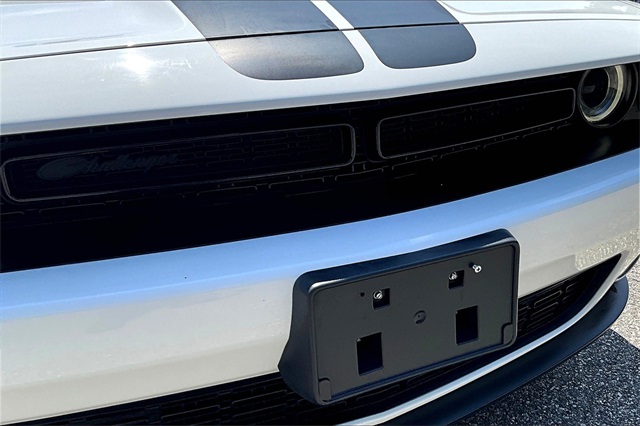 2022 Dodge Challenger SXT photo 25