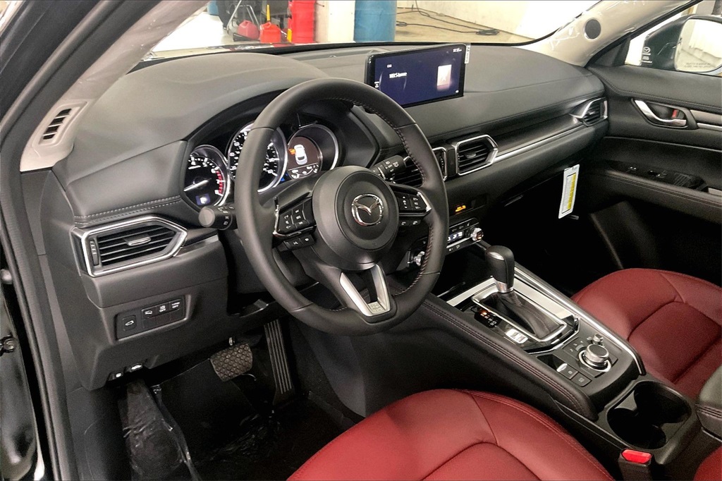 2025 MAZDA CX-5 - Image 7