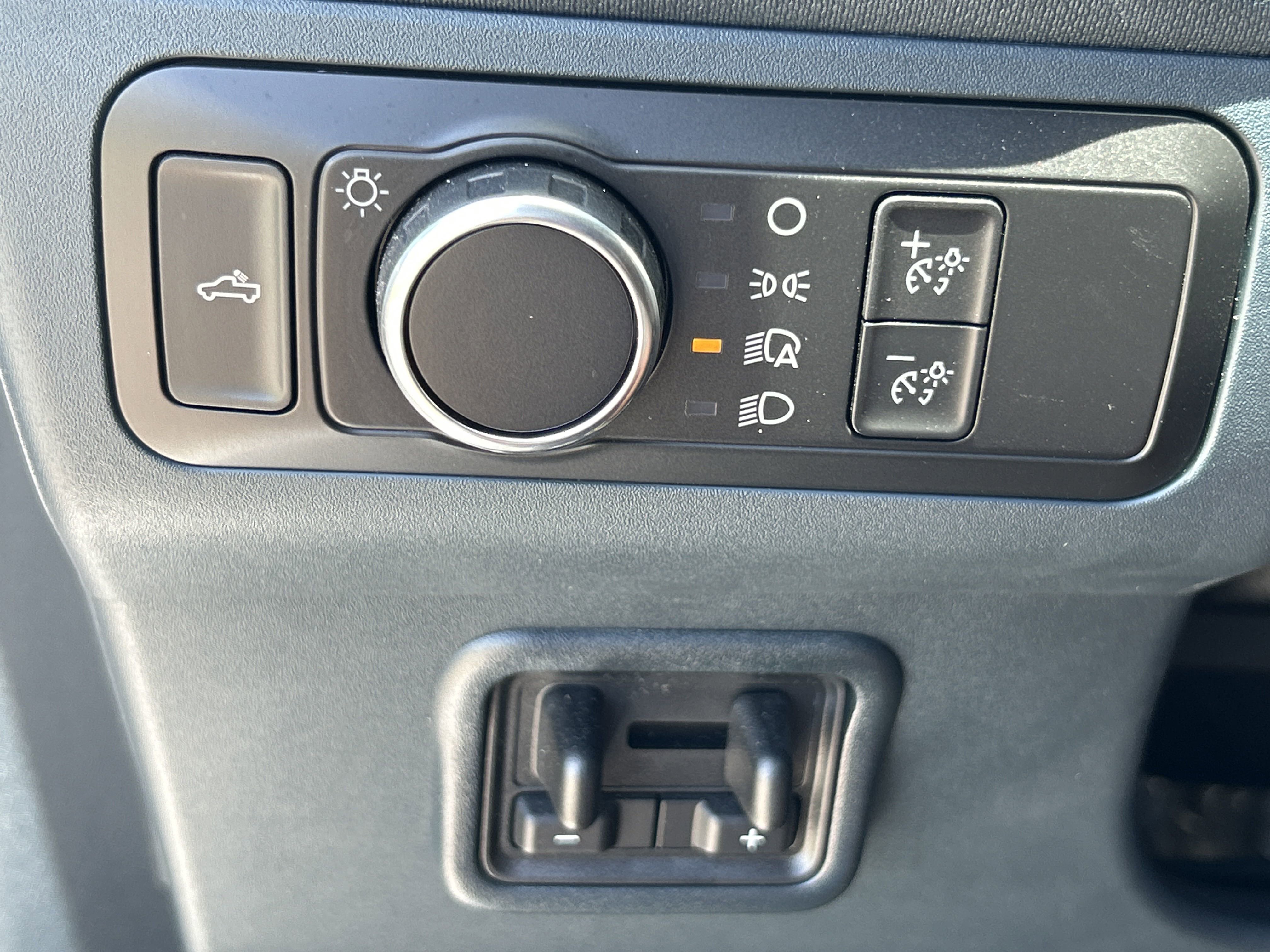 2022 Ford Maverick Lariat photo 13