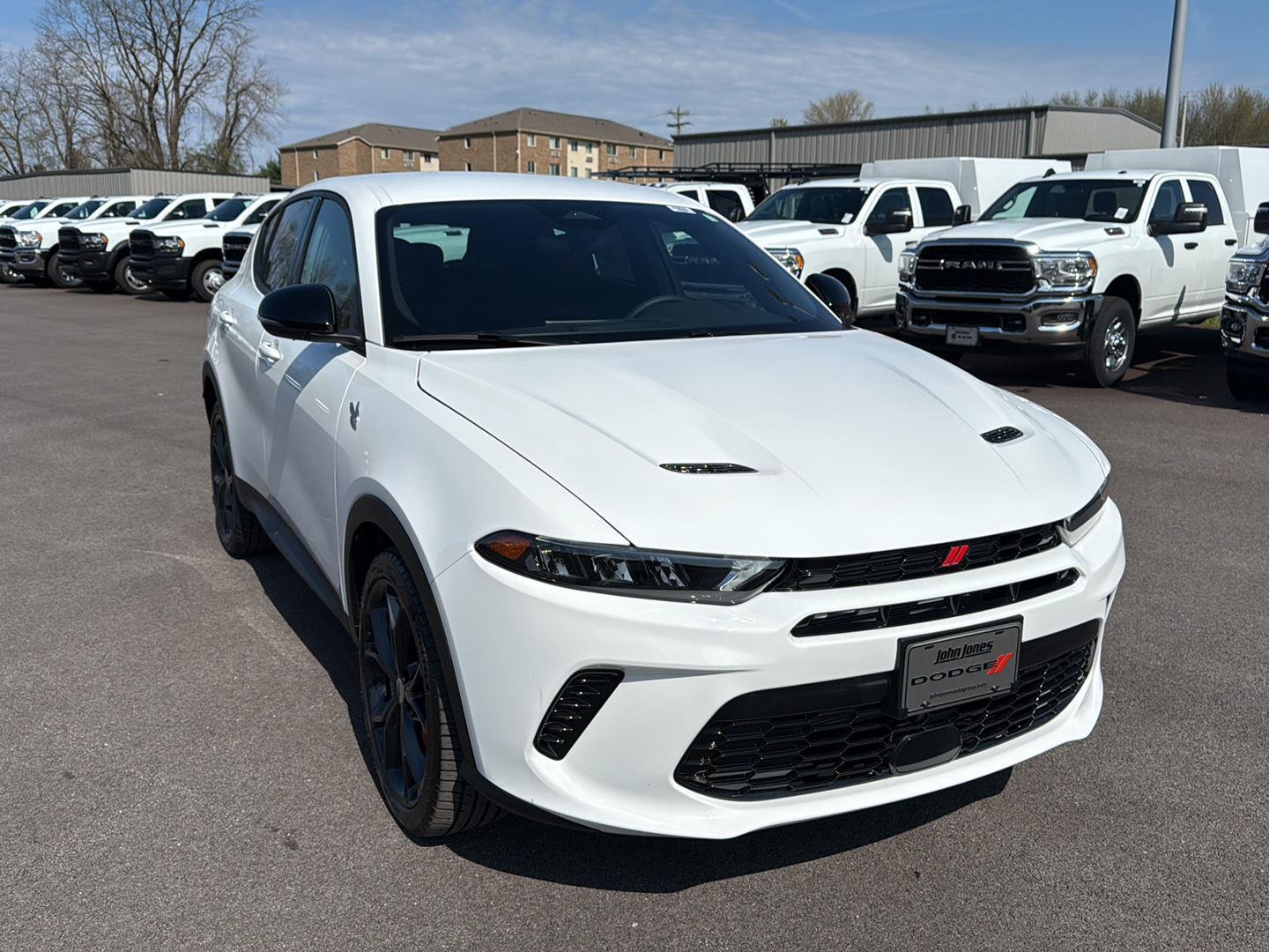 2025 Dodge Hornet GT photo 2