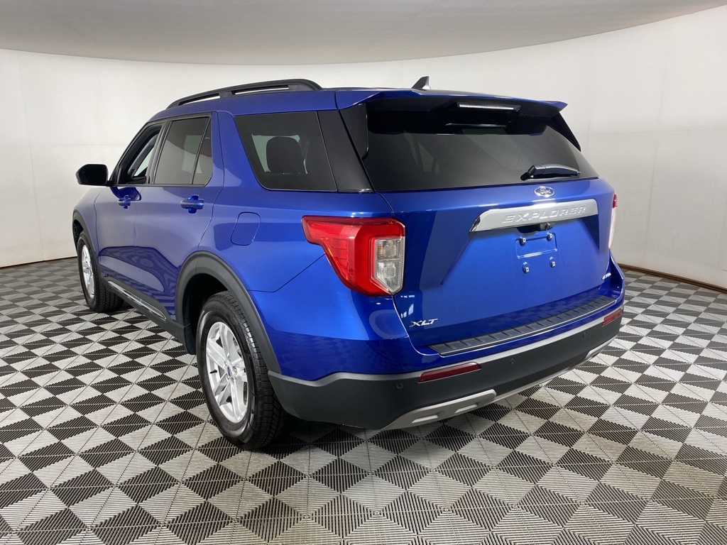 2022 Ford Explorer XLT photo 5