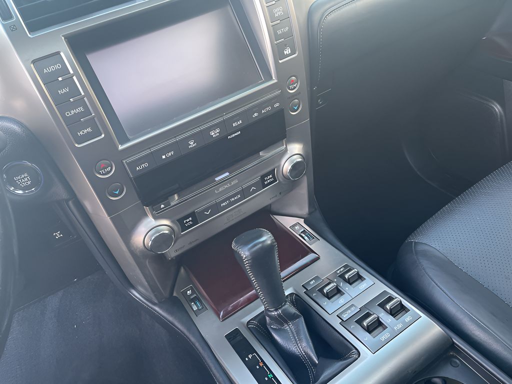 2019 Lexus GX 460 Luxury photo 10