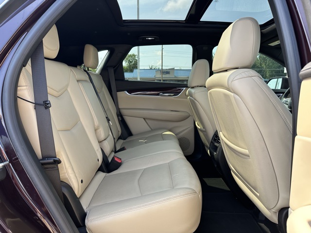 2018 Cadillac XT5 Luxury photo 12
