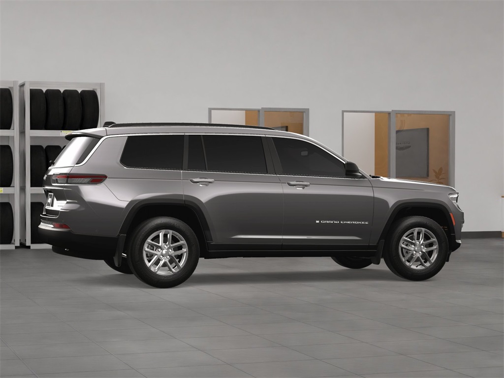 2025 Jeep Grand Cherokee Laredo X photo 6