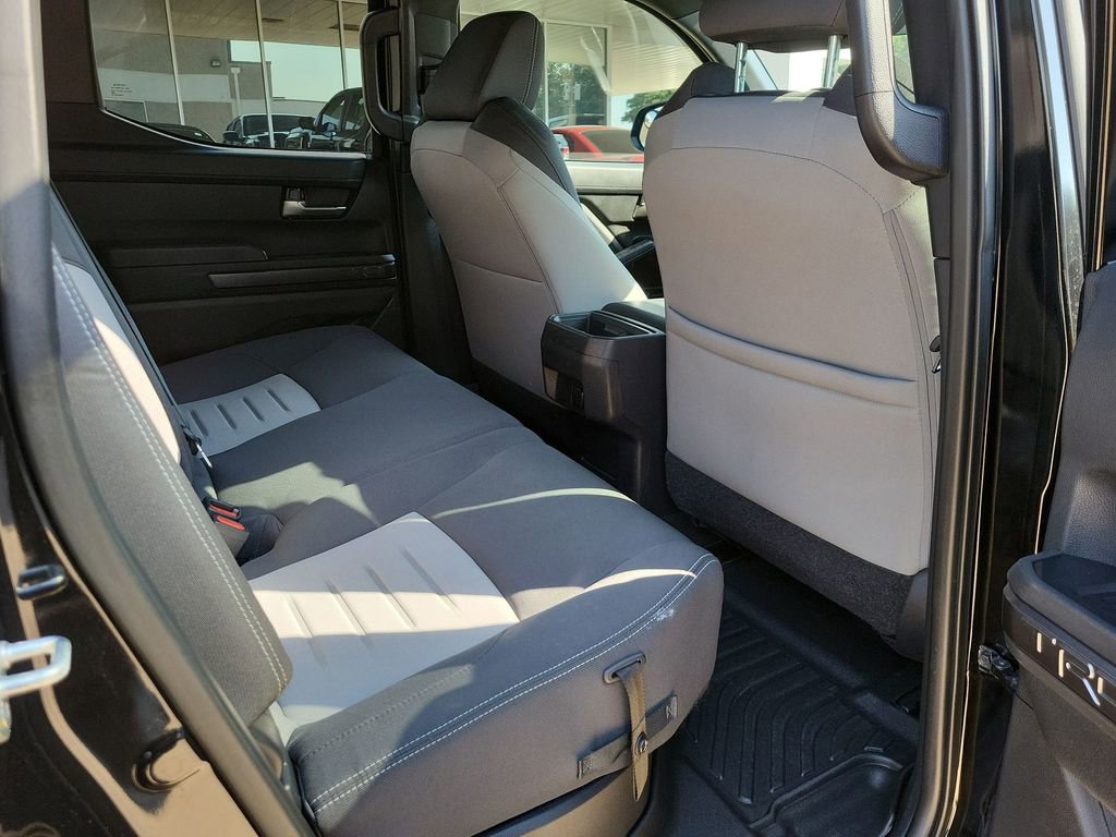 2024 Toyota Tacoma SR5 photo 23
