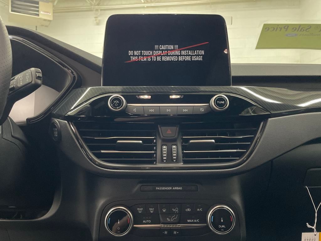 2025 Ford Escape Hybrid ST-Line photo 33