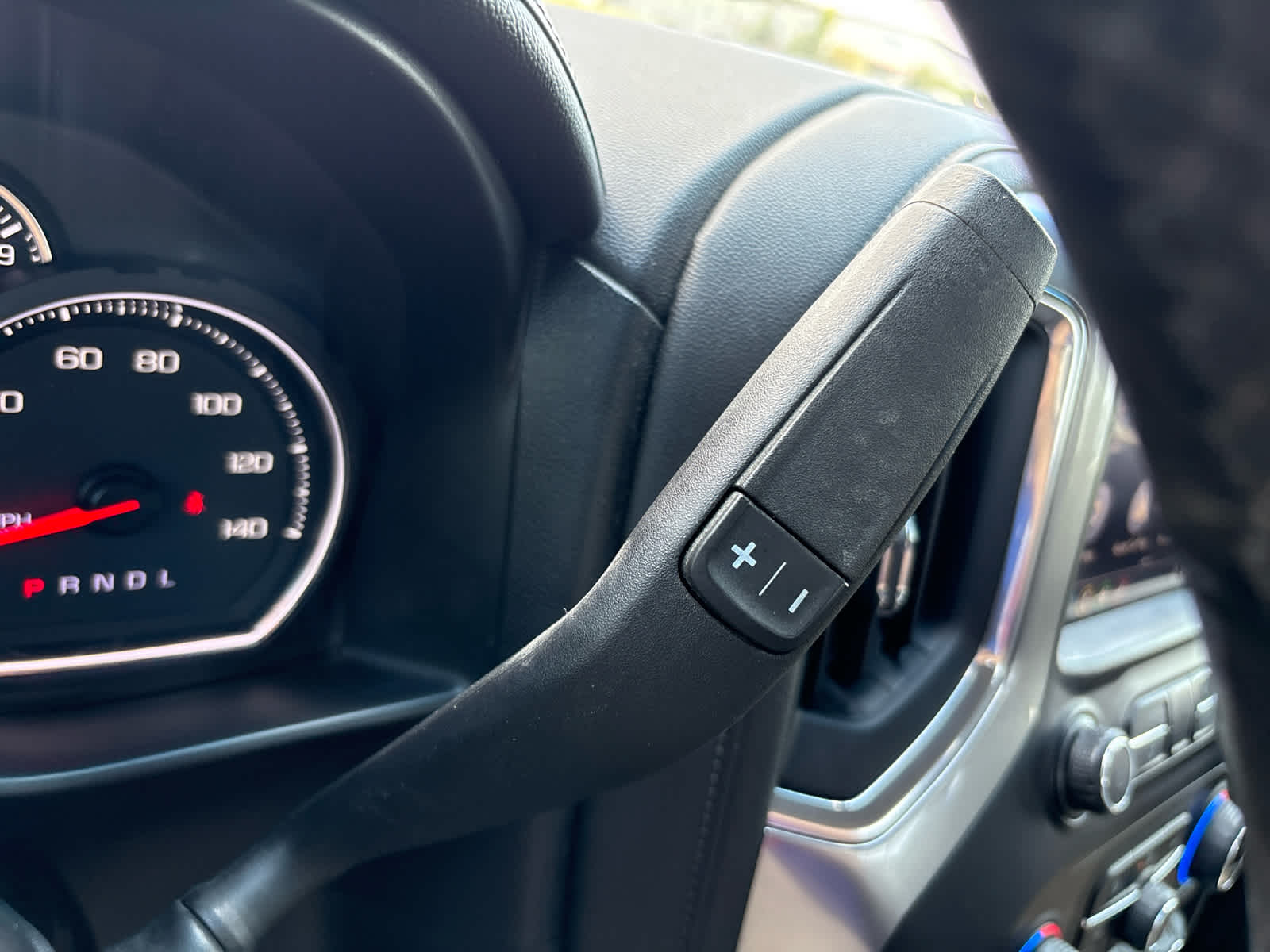 2020 Chevrolet Silverado 2500HD LTZ photo 25