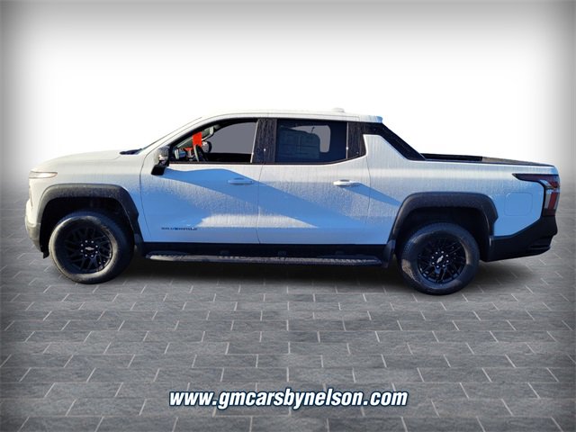 2025 Chevrolet Silverado EV LT photo 3