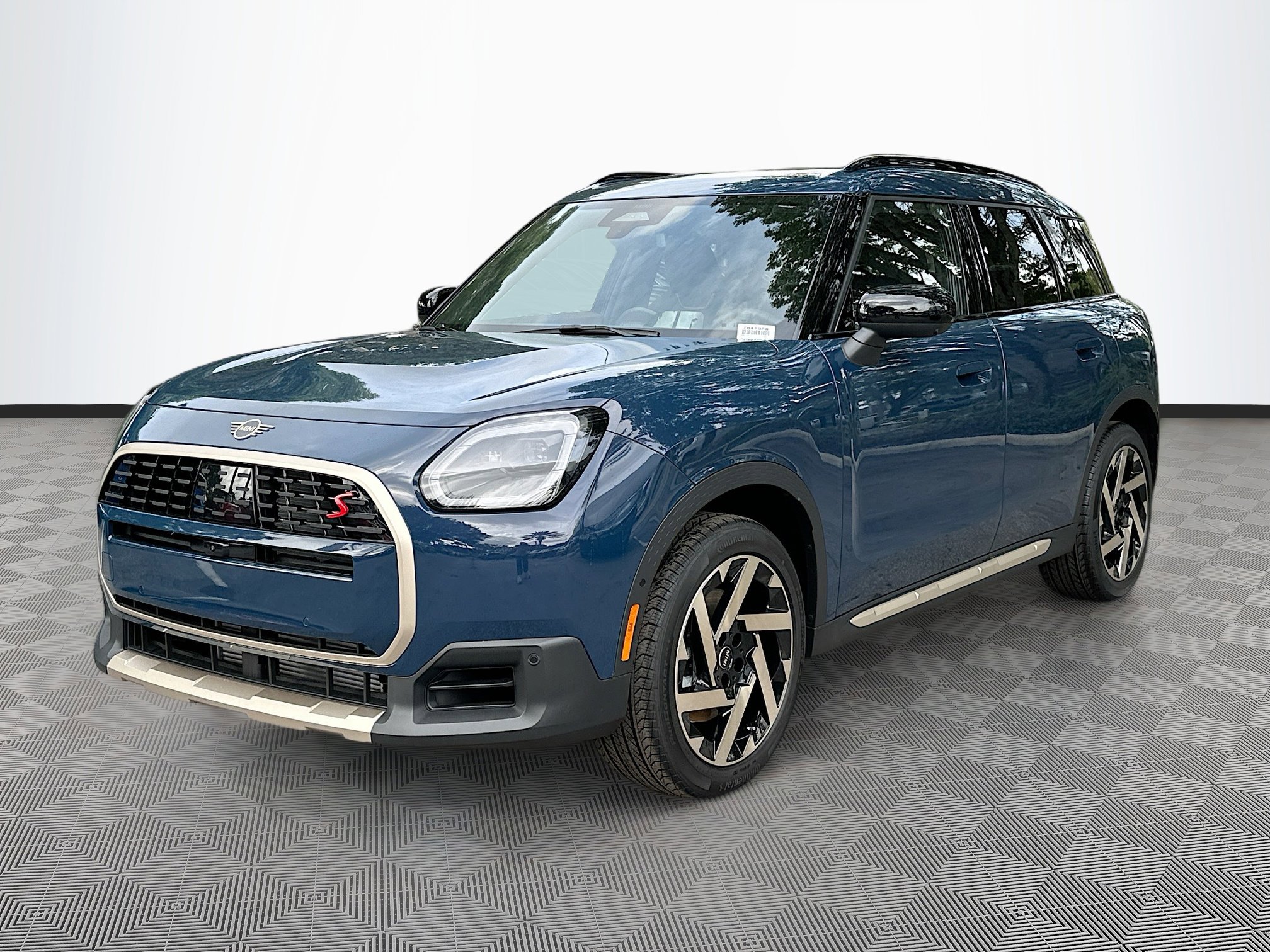 2025 Mini Countryman S ALL4 Iconic photo 3