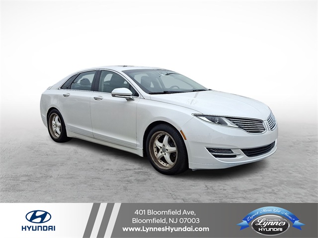 2016 Lincoln MKZ Base