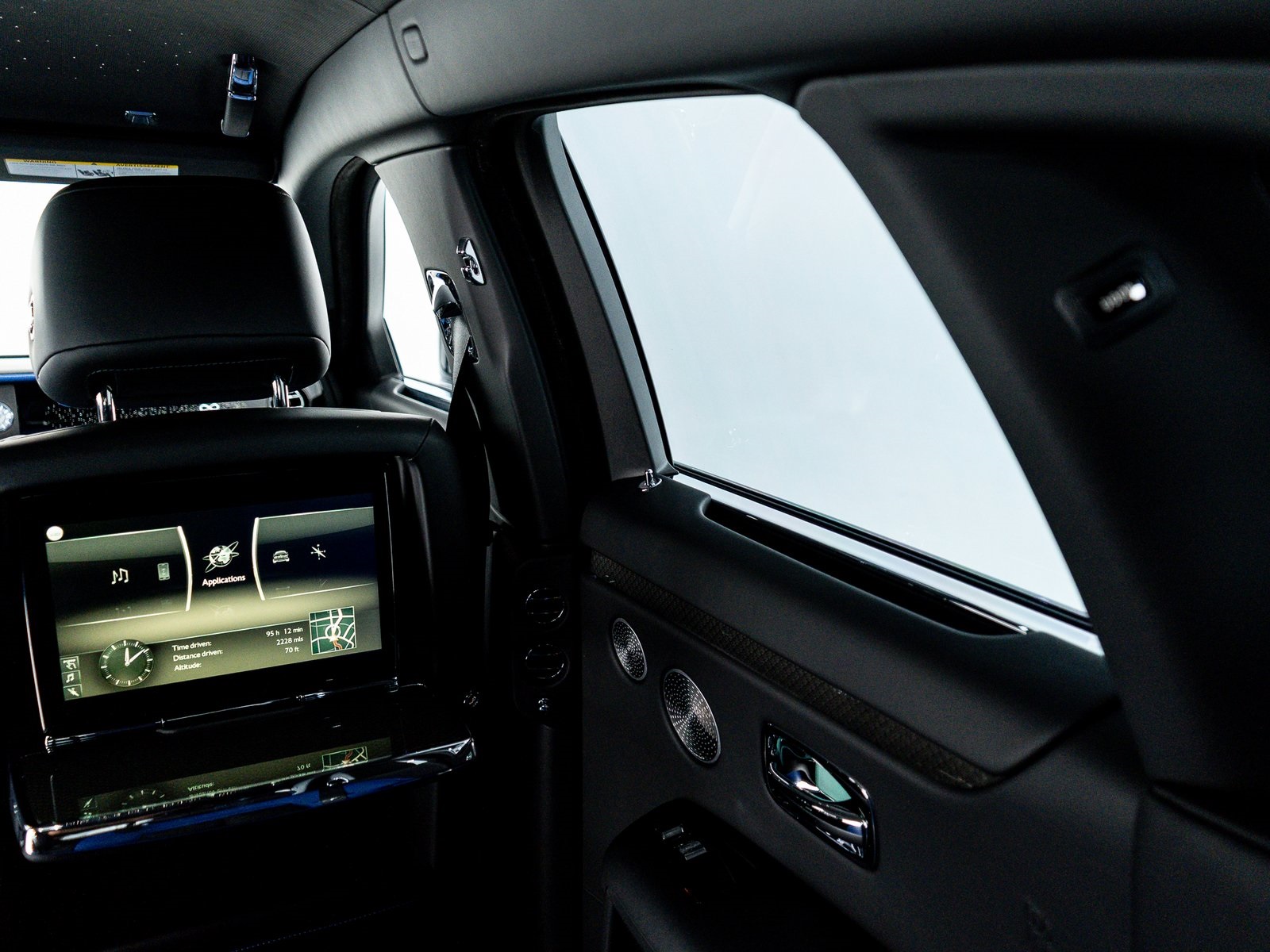 2022 Rolls Royce Ghost Black Badge photo 28