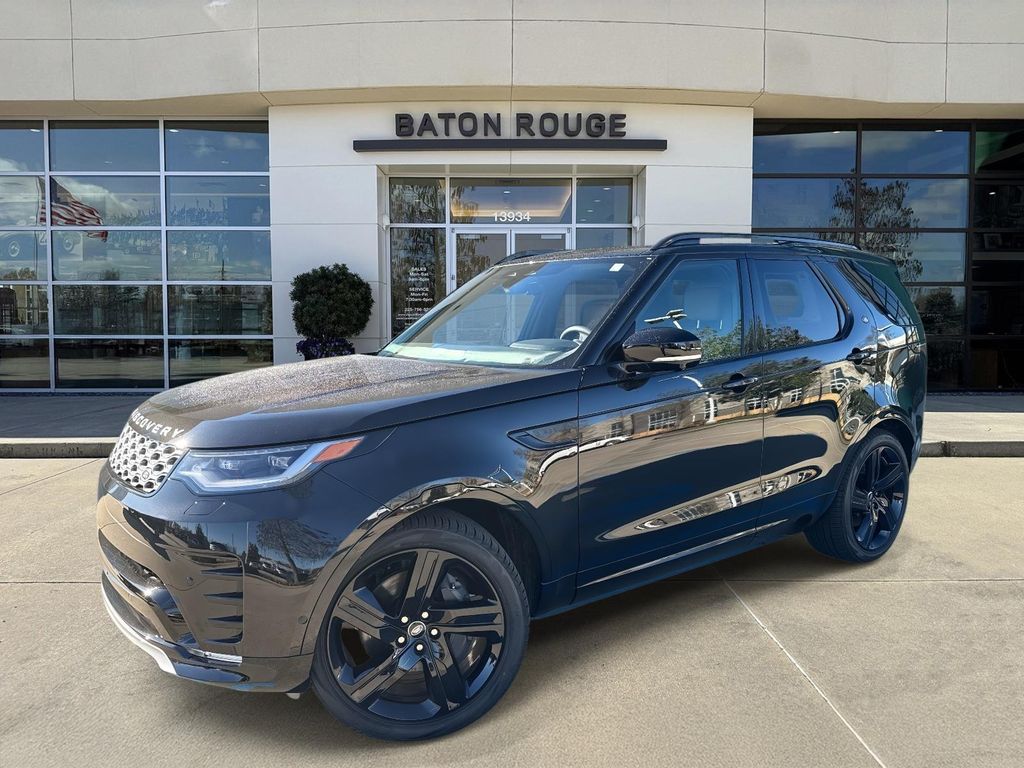 2026 Land Rover Discovery Gemini Edition's photo