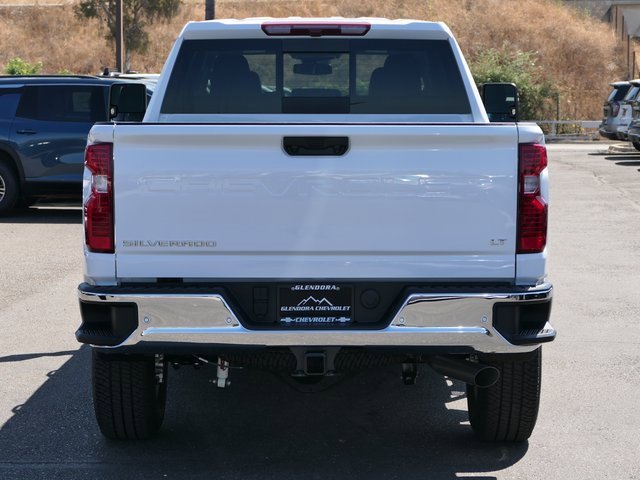 2025 Chevrolet Silverado 2500HD LT photo 4