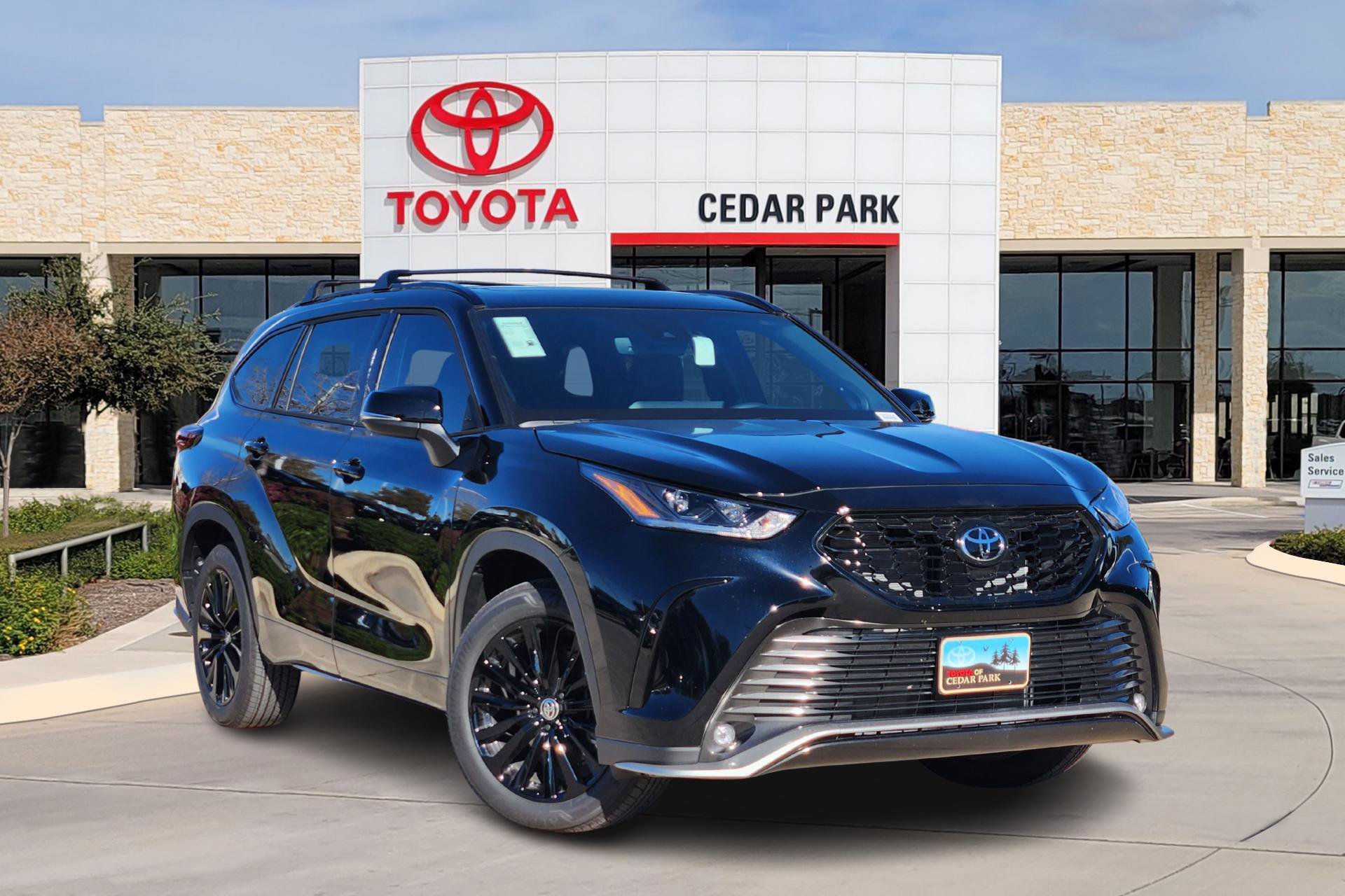 2026 Toyota Highlander XSE's photo