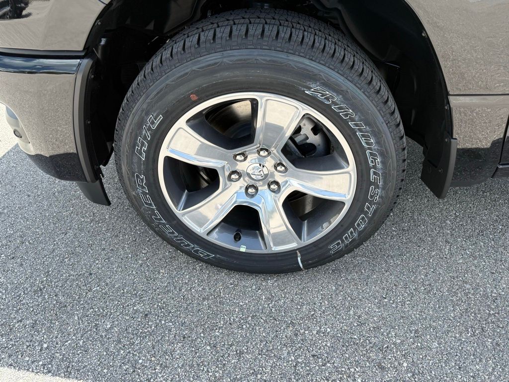 2025 Ram 1500 Tradesman photo 27