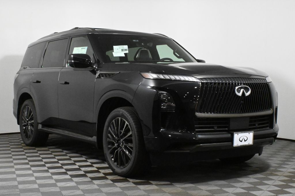 2025 Infiniti QX80 photo 8