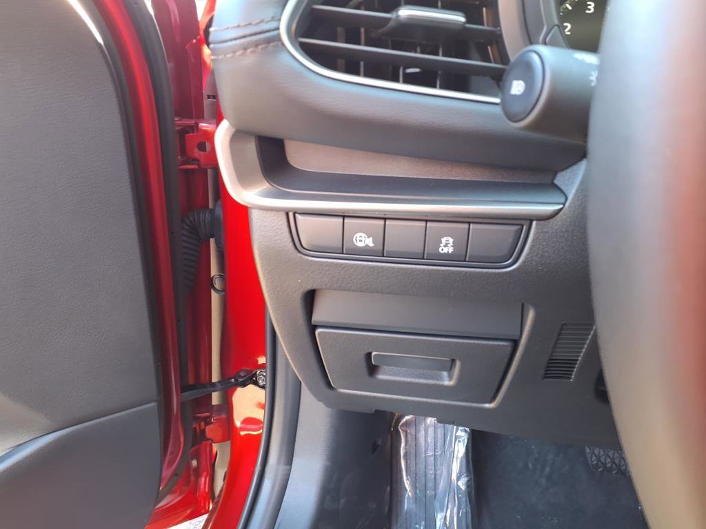 2025 Mazda Mazda3 2.5 Select Sport photo 12