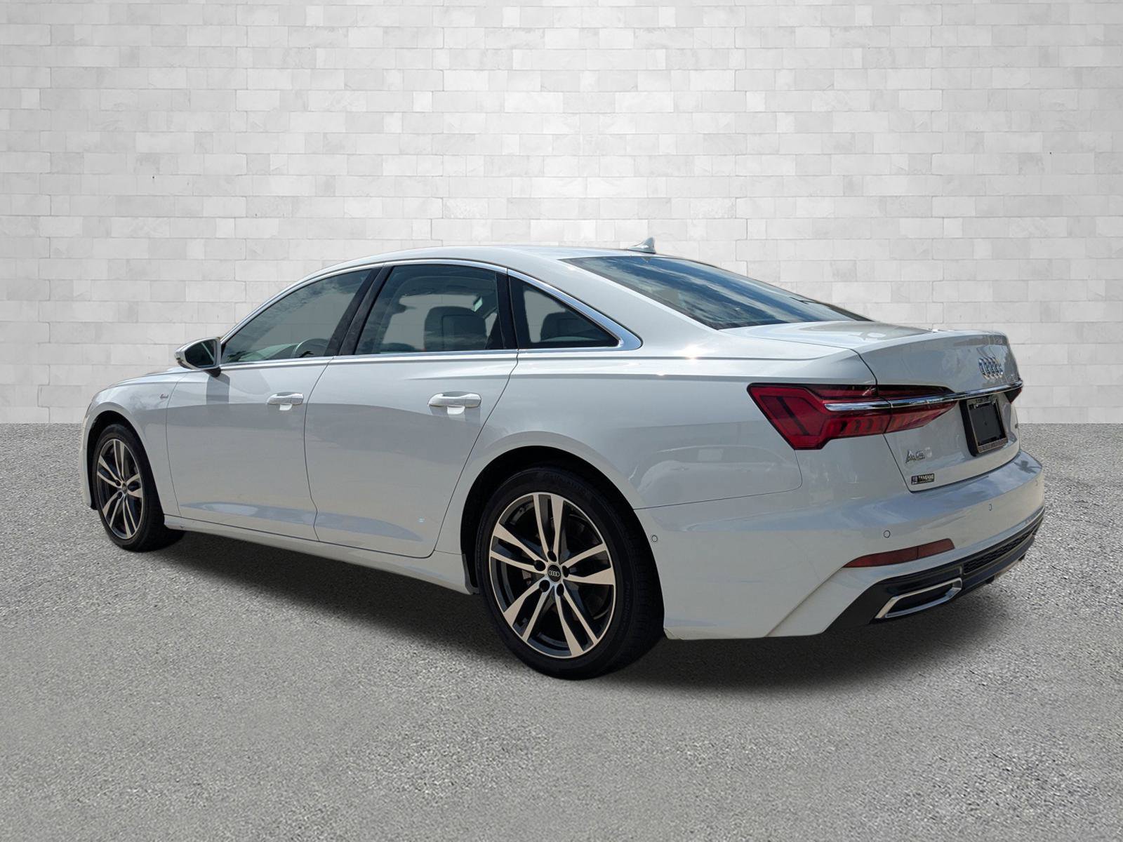 2022 Audi A6 Quattro Premium Plus photo 4
