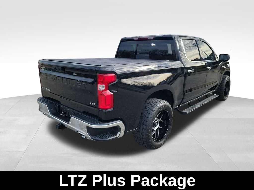 2023 Chevrolet Silverado 1500 LTZ photo 3