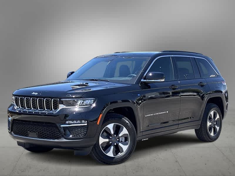 2025 Jeep Grand Cherokee 4xe's photo