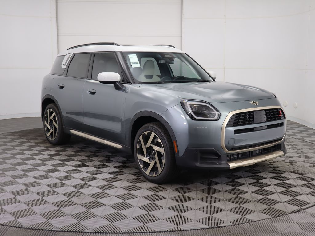 2025 Mini Countryman ALL4 Signature photo 3