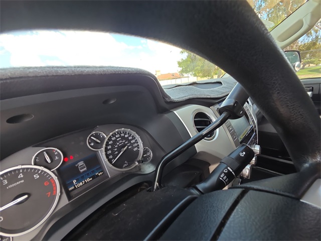 2015 Toyota Tundra SR5 Grade photo 10