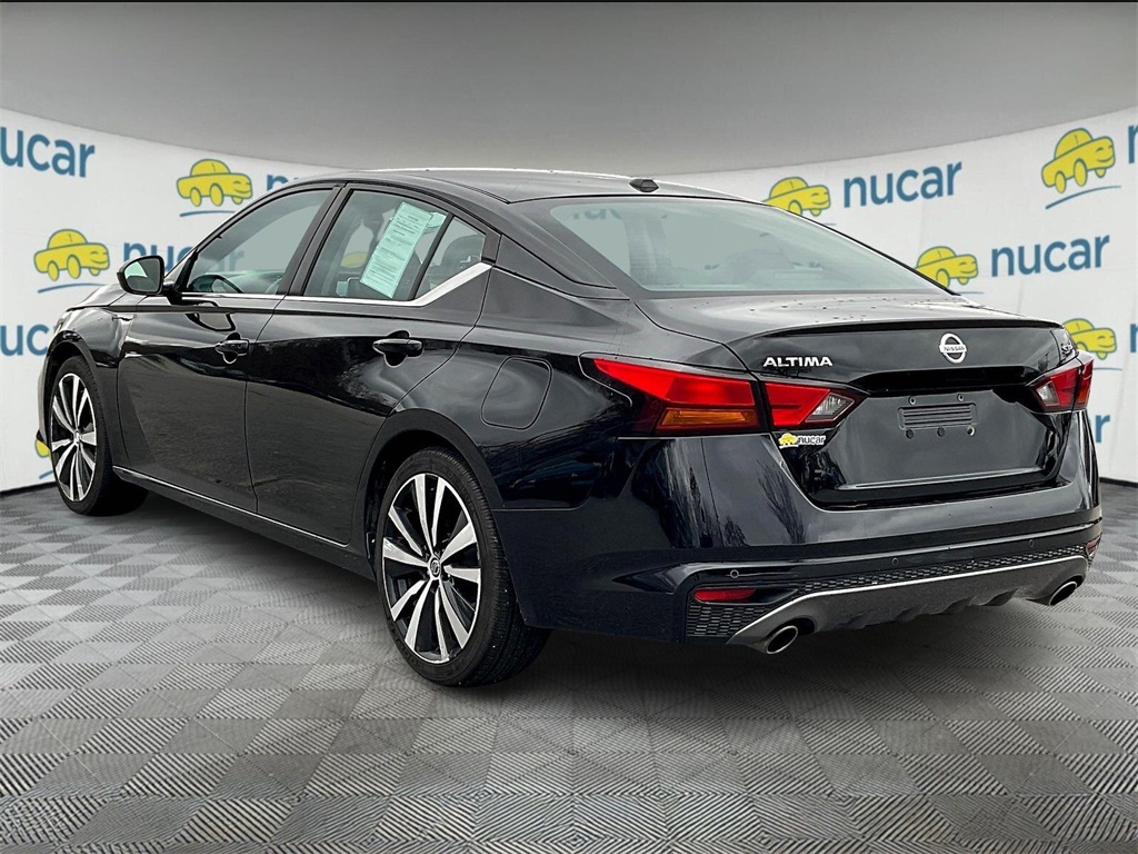 2021 Nissan Altima 2.5 SR photo 4