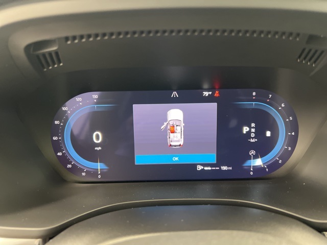 2023 Volvo XC60 B5 Plus photo 9