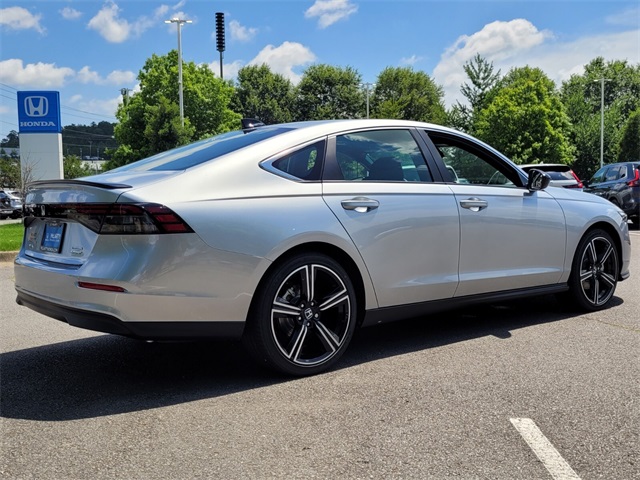 2025 Honda Accord Hybrid Sport photo 3