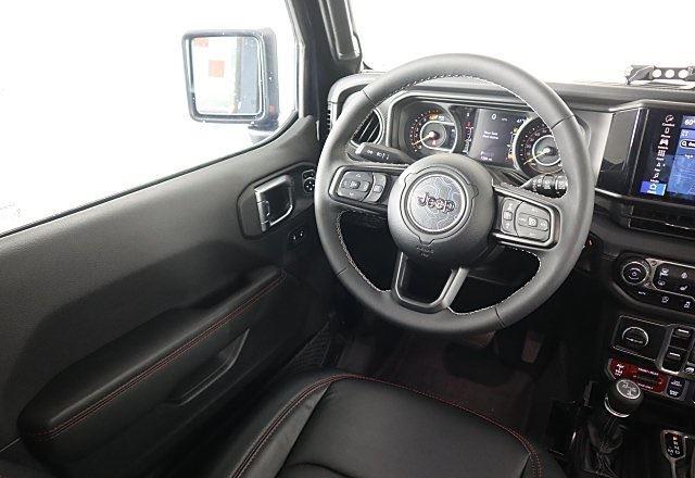 2025 Jeep Wrangler Rubicon X photo 16