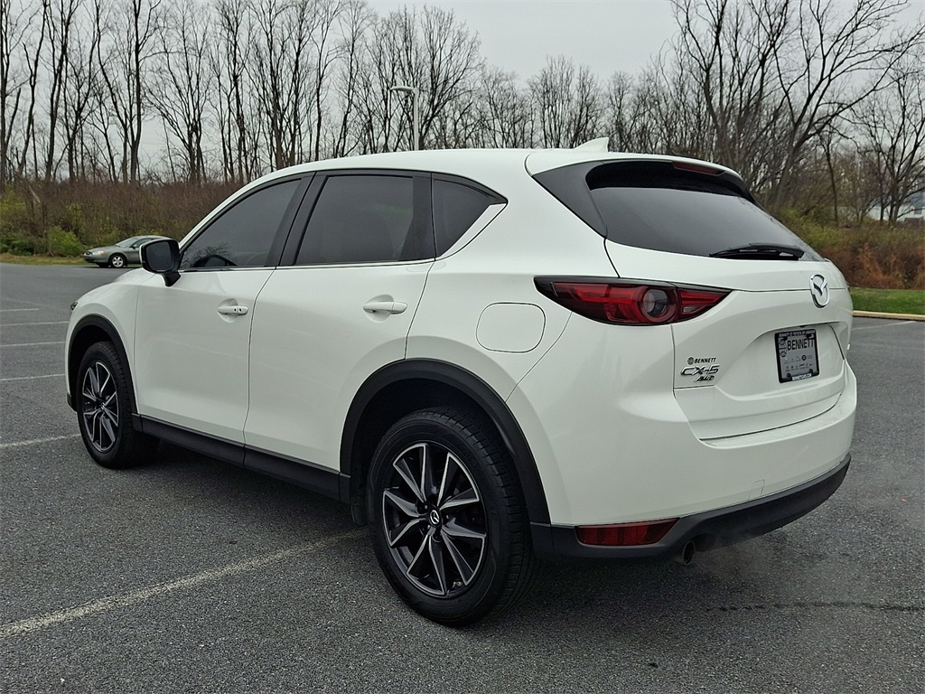 2017 Mazda CX-5 Grand Touring photo 3