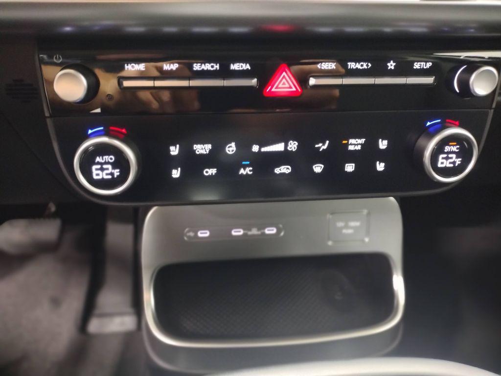 2026 Hyundai Ioniq SEL photo 33