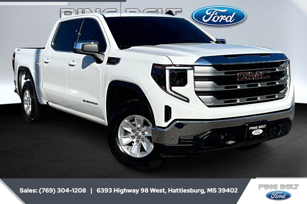 2024 GMC Sierra 1500 SLE's photo