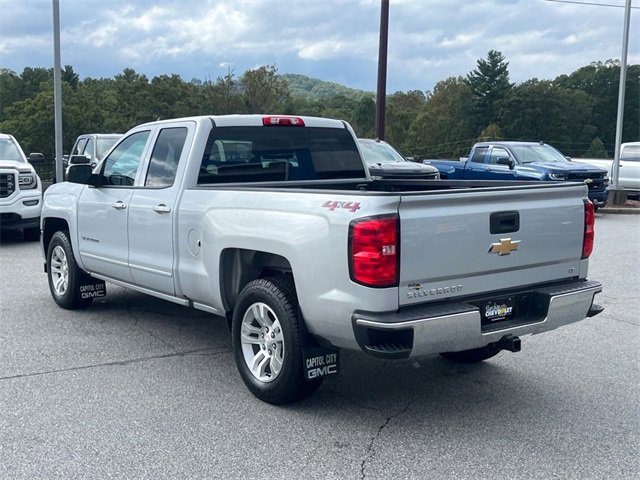 2018 Chevrolet Silverado 1500 LT photo 3