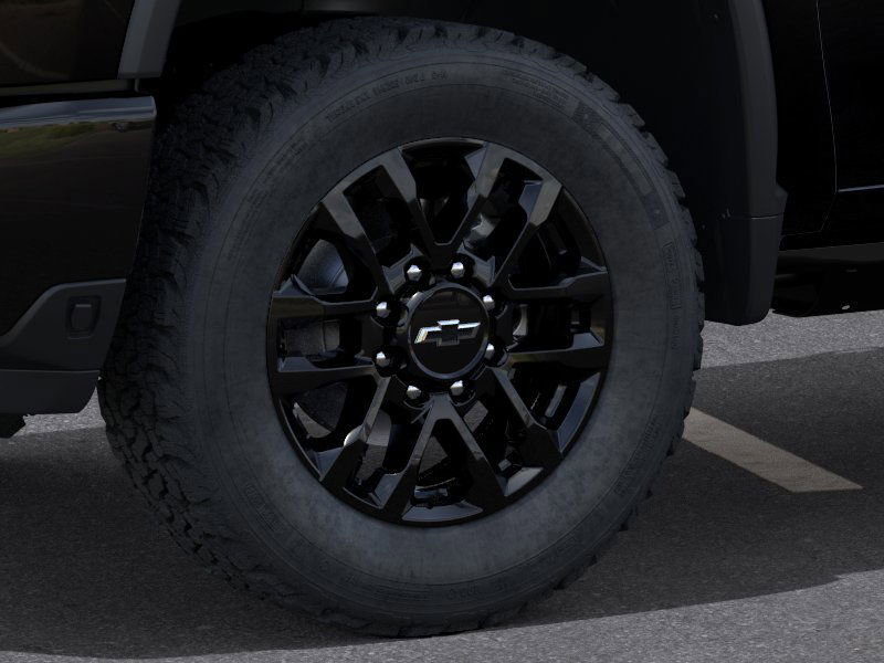 2026 Chevrolet Silverado 2500HD LTZ photo 9