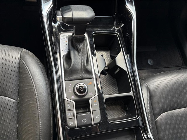 2025 Kia Sorento X-Line SX photo 16