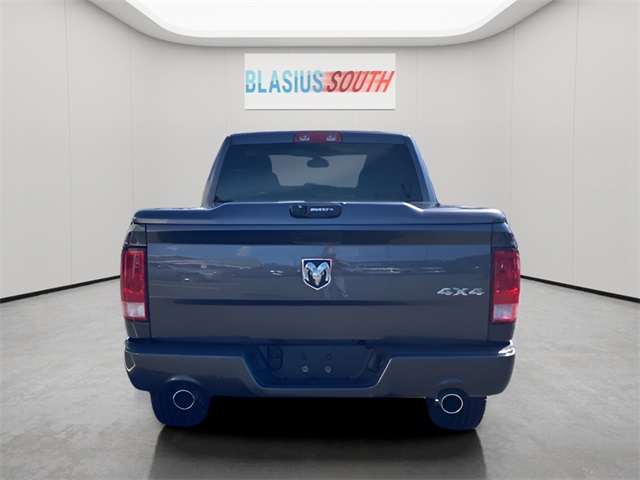 2019 Ram 1500 Classic Express photo 4