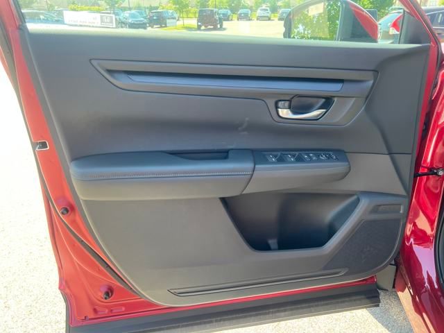2026 Honda CR-V LX photo 9