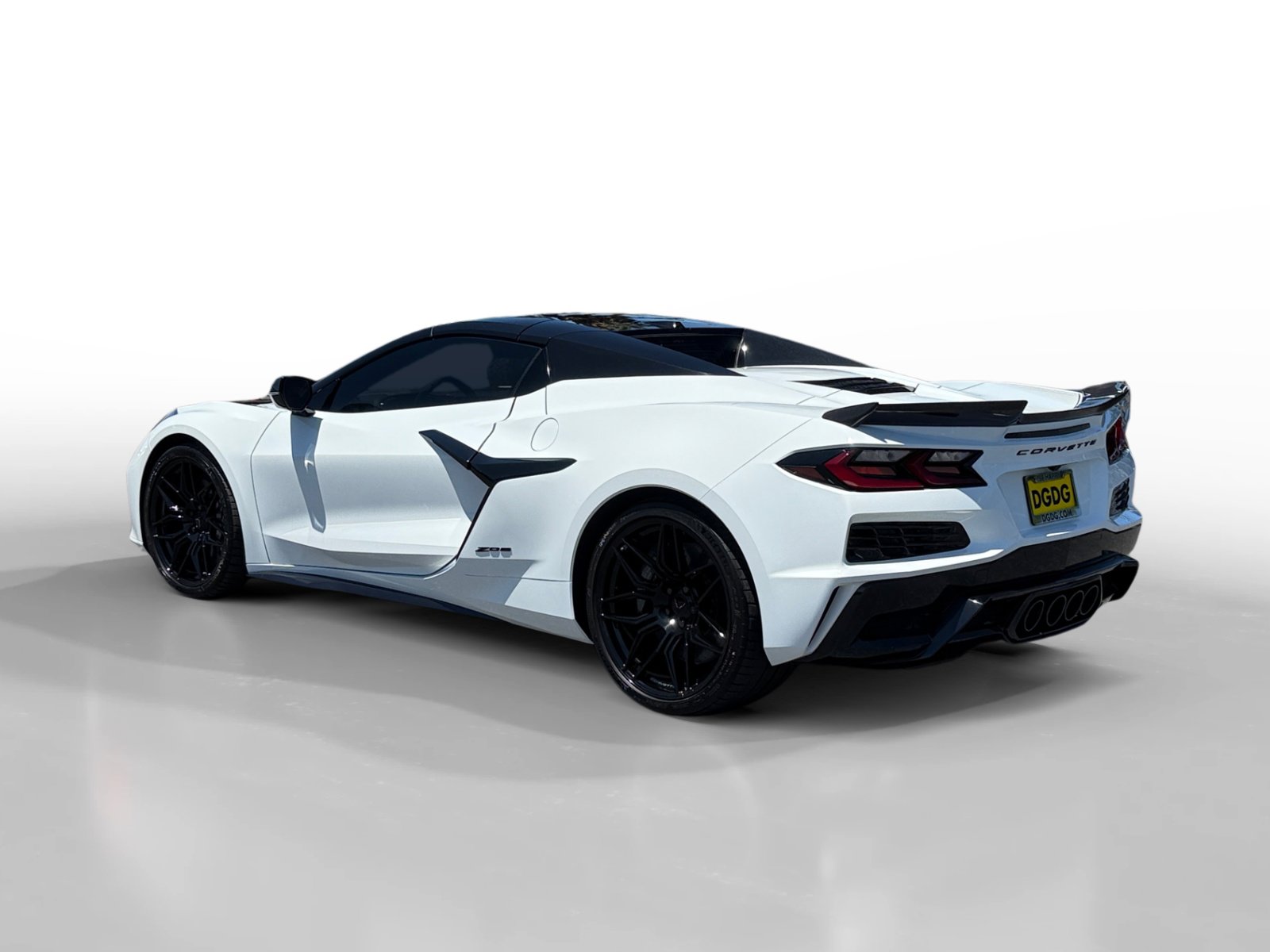 2023 Chevrolet Corvette Z06 3LZ photo 3