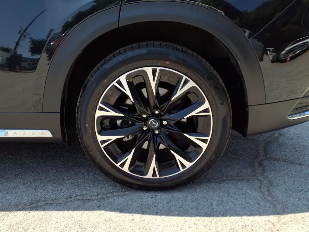 2024 Mazda CX-90 Premium Plus photo 4