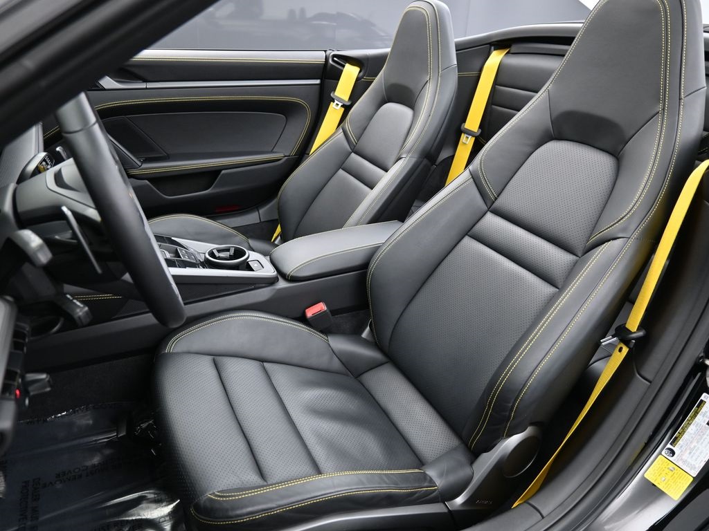 2021 Porsche 911 S photo 5