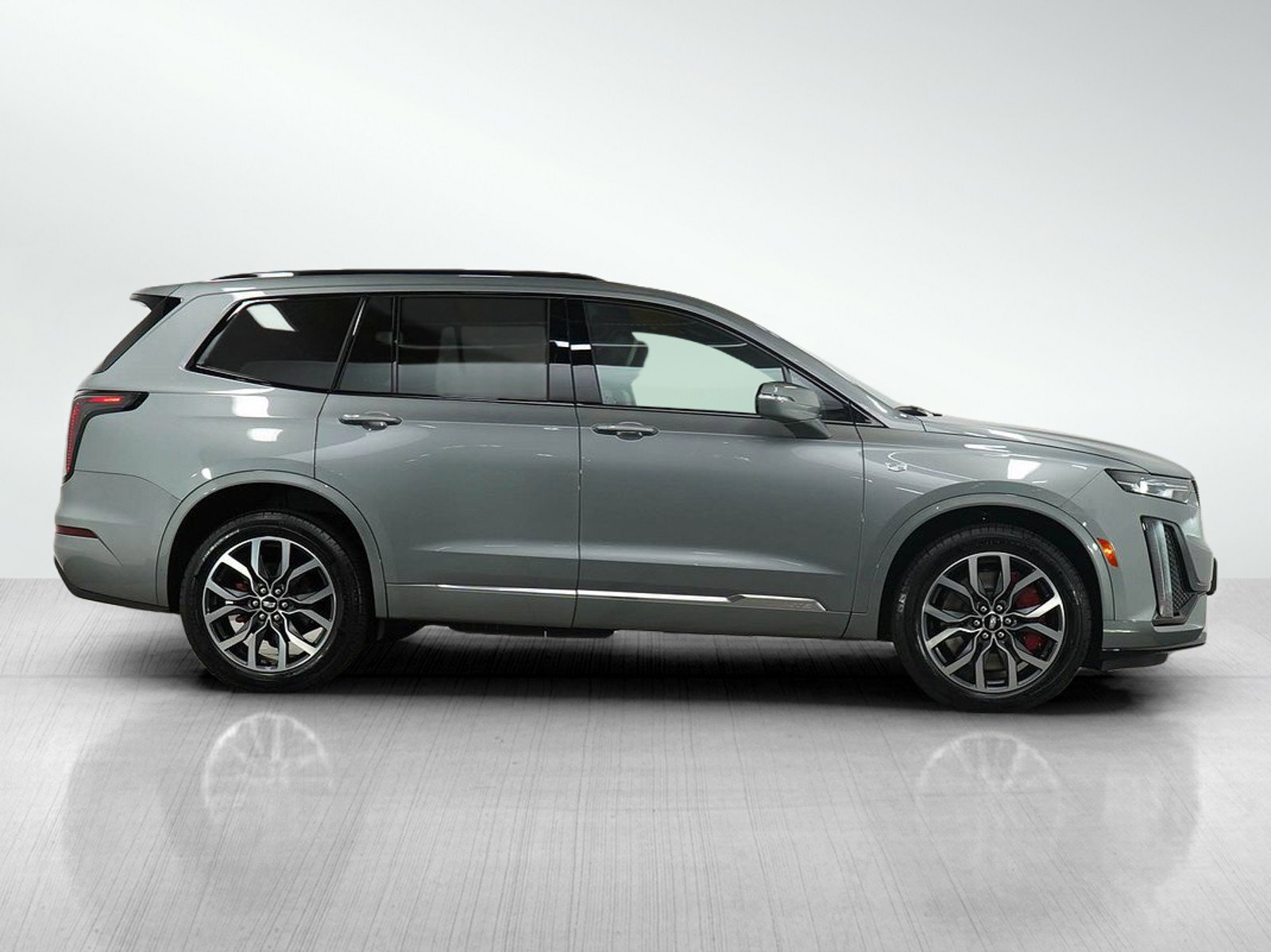 2025 Cadillac XT6 Sport photo 6