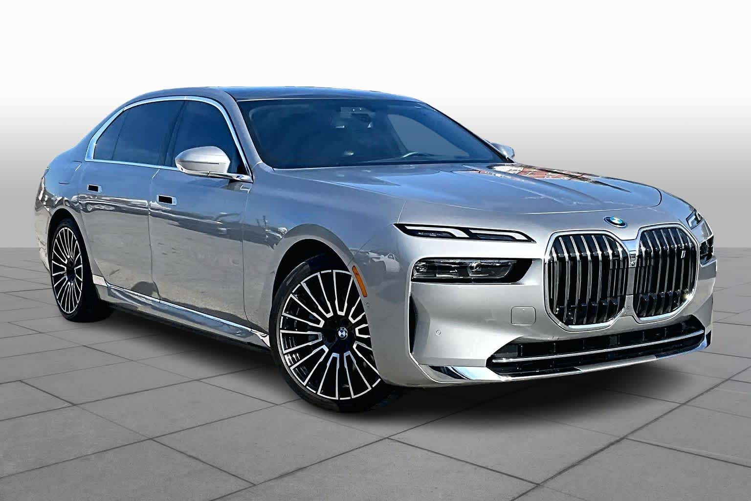 Used 2025 BMW i7 50 with VIN WBY43EJ03SCU19786 for sale in Houston, TX