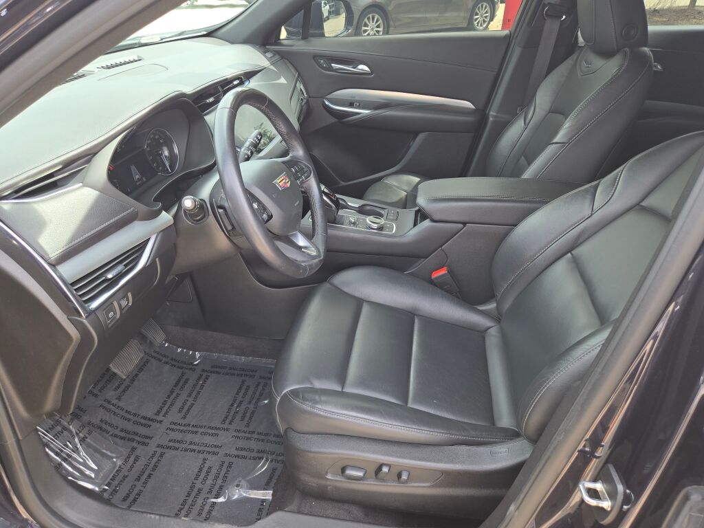 2023 Cadillac XT4 Premium Luxury photo 16