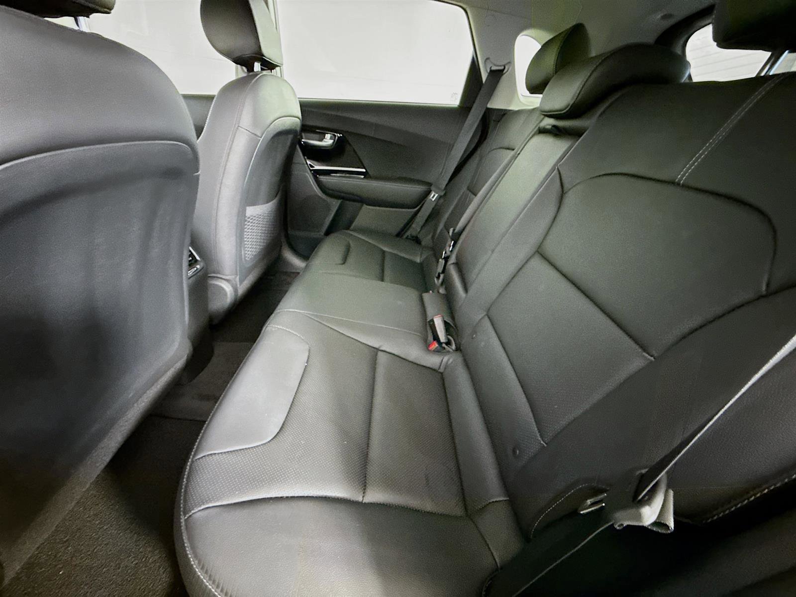 2022 Kia Niro Touring Special Edition photo 21