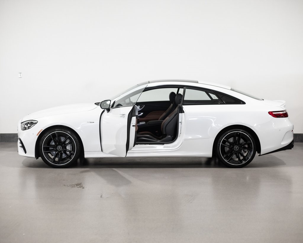 2023 Mercedes Benz E AMG 53 photo 3