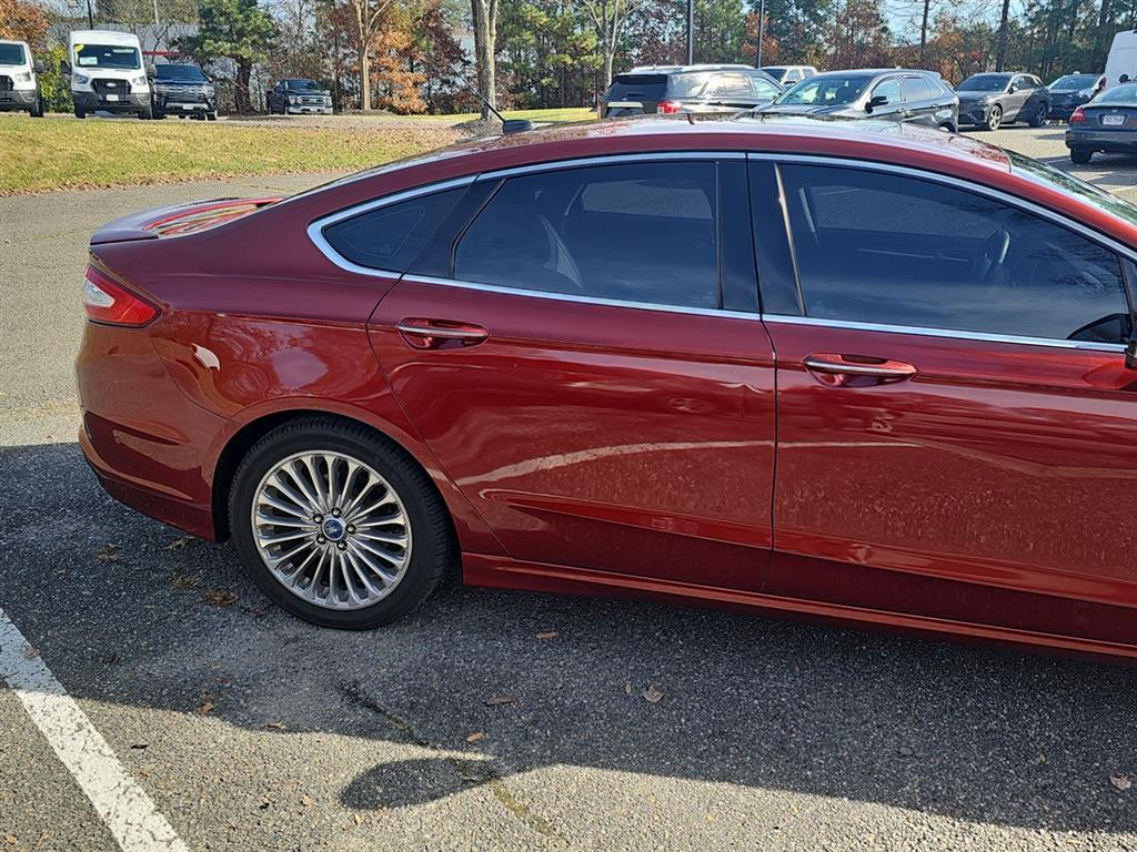 2014 Ford Fusion Titanium photo 3