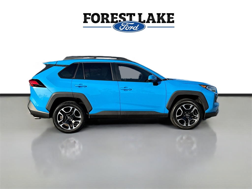 2020 Toyota RAV4 Adventure photo 4