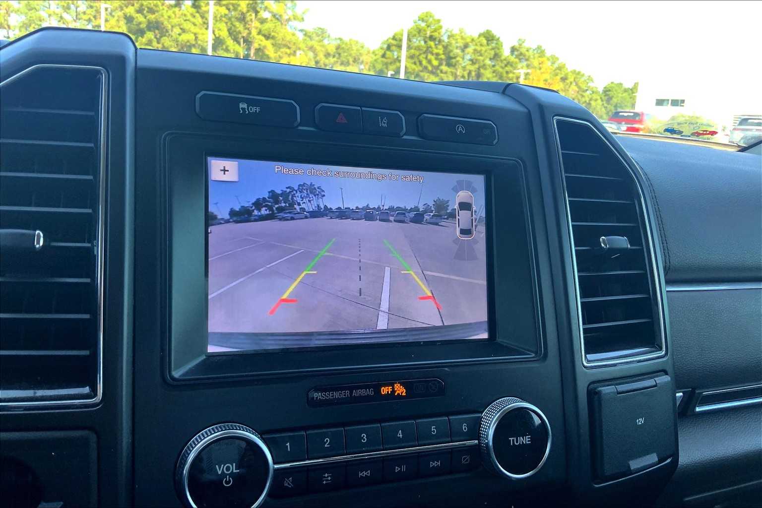 2019 Ford Expedition Limited photo 20