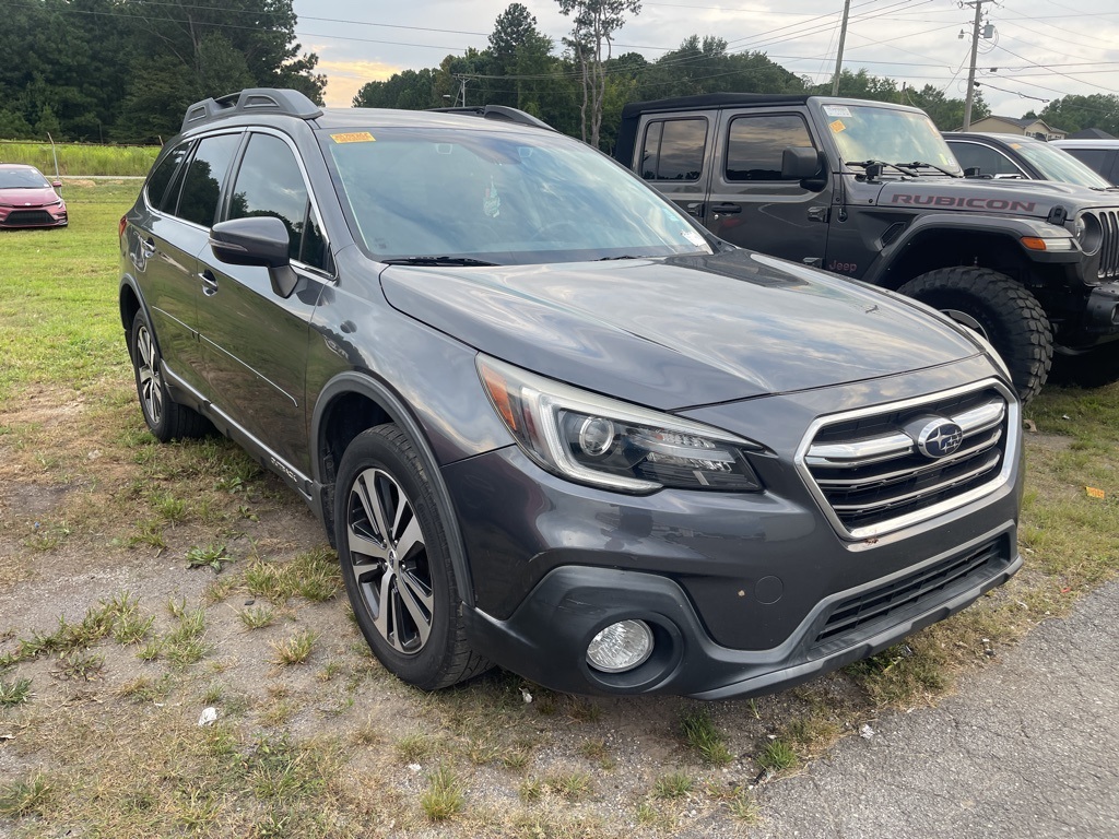 2018 Subaru Outback 3.6R photo 2